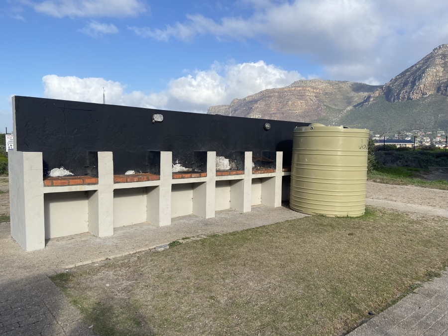 2 Bedroom Property for Sale in Muizenberg Western Cape